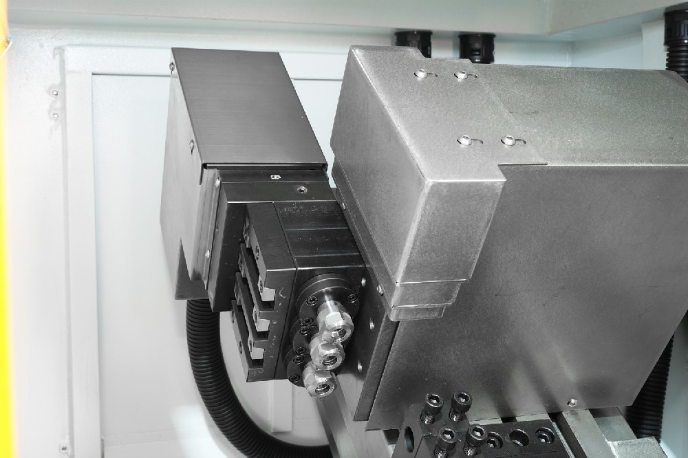 影响车铣复合机床加工精度的关键因素分析 影响车铣复合机床加工精度的关键因素分析